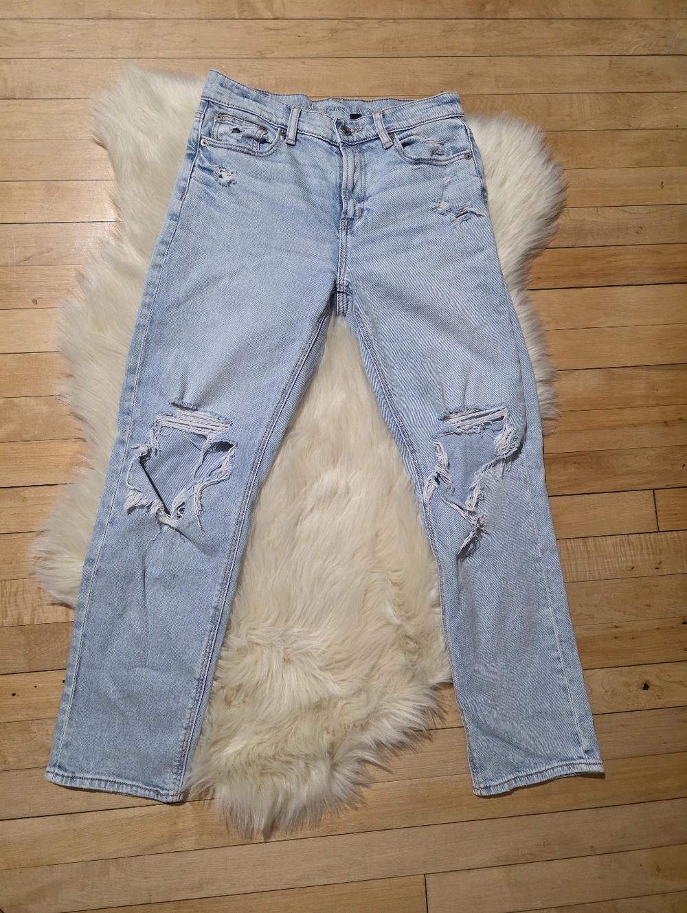 American Eagle Womens Super High Rise Ankle Straight Jeans Size 2 Distressed